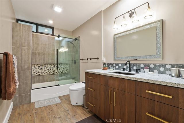 5651 Burlingame Avenue, Buena Park, CA 90621