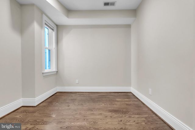 225 R ST NW, Washington, DC 20001