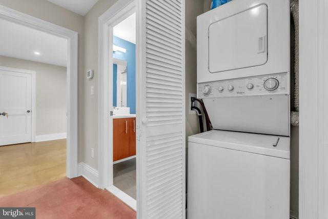 225 R ST NW, Washington, DC 20001