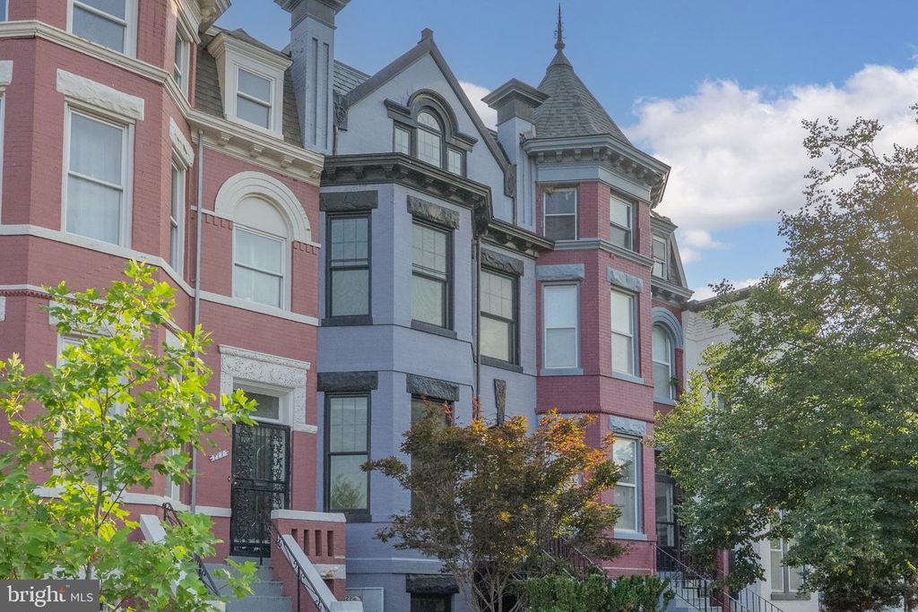 225 R ST NW, Washington, DC 20001