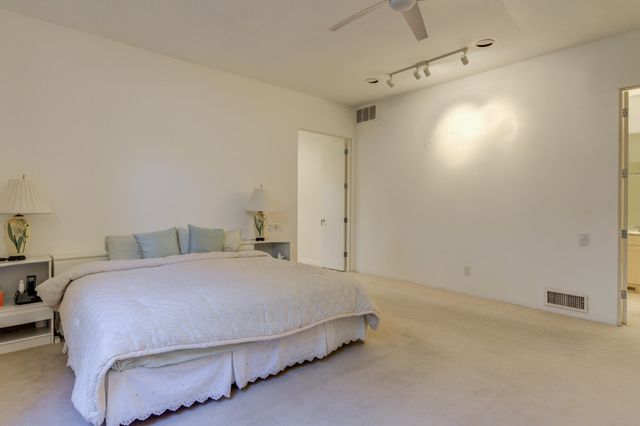 9602 Savannah Avenue, Lubbock, TX 79424