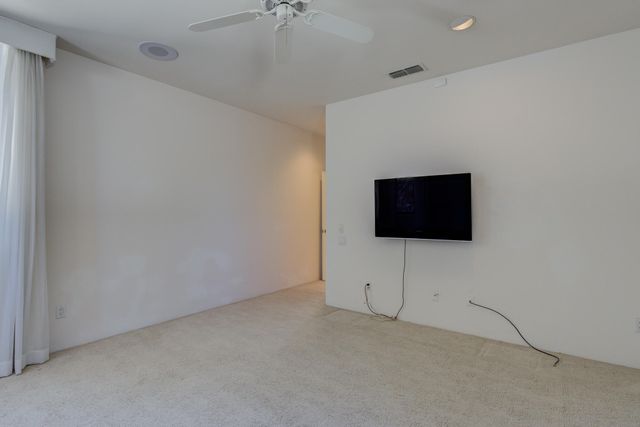 9602 Savannah Avenue, Lubbock, TX 79424