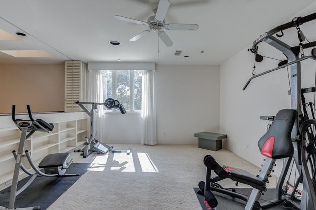 9602 Savannah Avenue, Lubbock, TX 79424