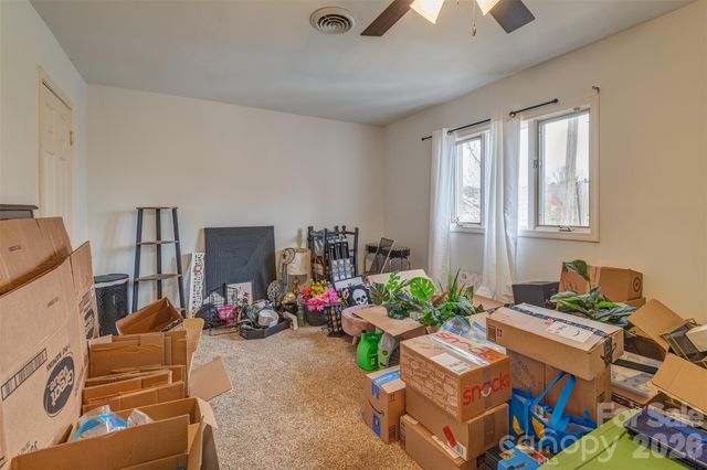 540 Britton Creek Drive, Hendersonville, NC 28791