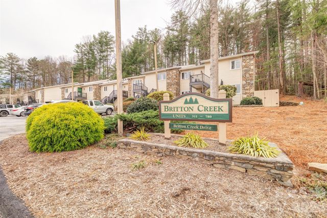 540 Britton Creek Drive, Hendersonville, NC 28791