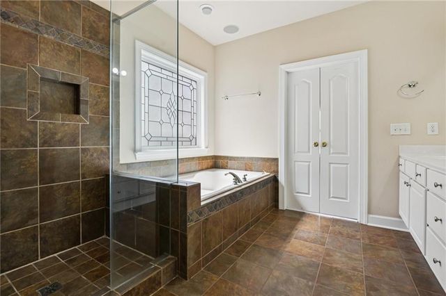 3180 The Commons Drive, Cumming, GA 30041