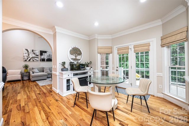 1718 30th Avenue Place NE, Hickory, NC 28601