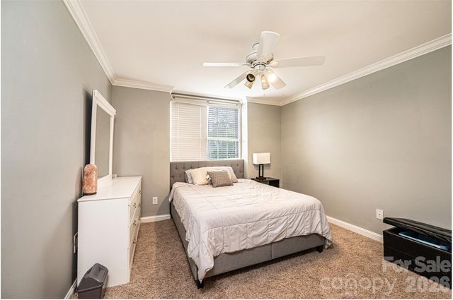 1718 30th Avenue Place NE, Hickory, NC 28601