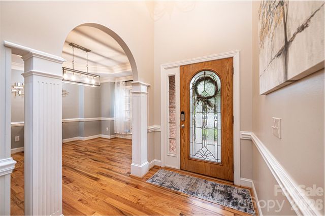 1718 30th Avenue Place NE, Hickory, NC 28601