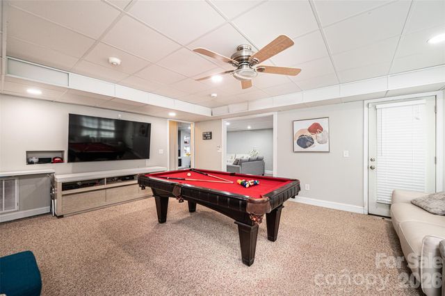 1718 30th Avenue Place NE, Hickory, NC 28601