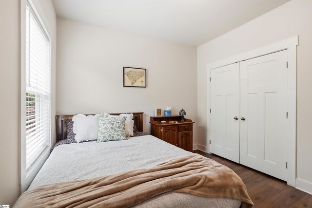 228 Bank Swallow Way, Simpsonville, SC 29680