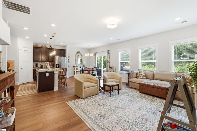 228 Bank Swallow Way, Simpsonville, SC 29680