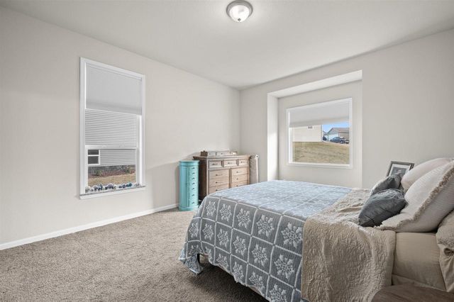 962 Margarets Way, Belleville, WI 53508