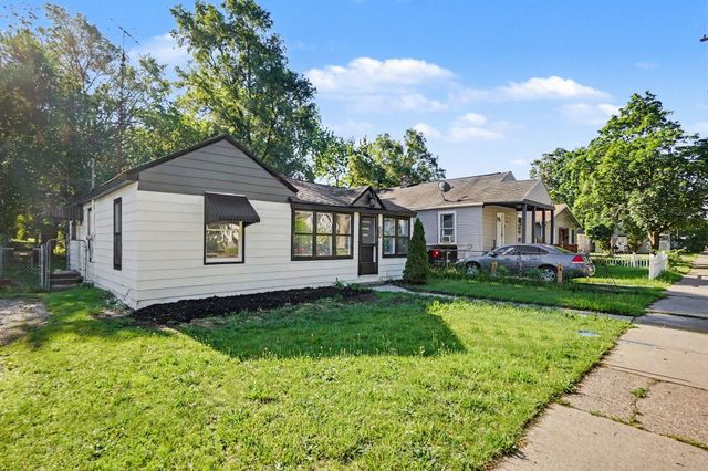 2484 Lincoln Street, Muskegon, MI 49441