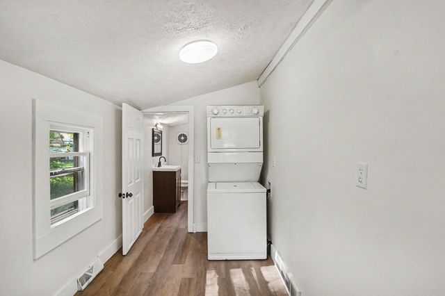 2484 Lincoln Street, Muskegon, MI 49441
