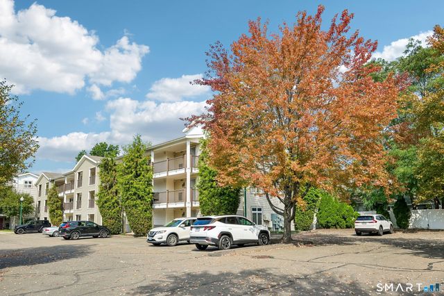 3250 Fairfield Avenue 314, Bridgeport, CT 06605