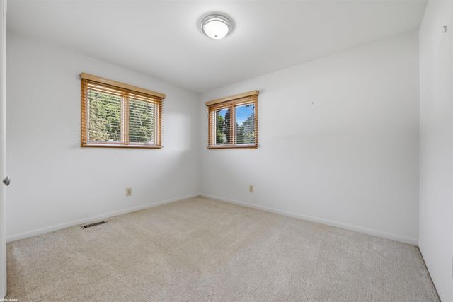 47120 Vanker Avenue, Utica, MI 48317