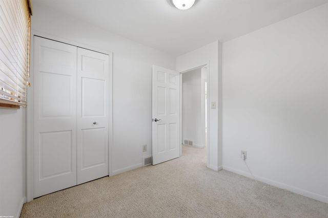 47120 Vanker Avenue, Utica, MI 48317