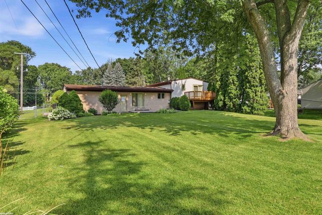 47120 Vanker Avenue, Utica, MI 48317