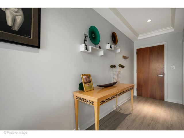 1201 S Prairie Avenue 2402, Chicago, IL 60605