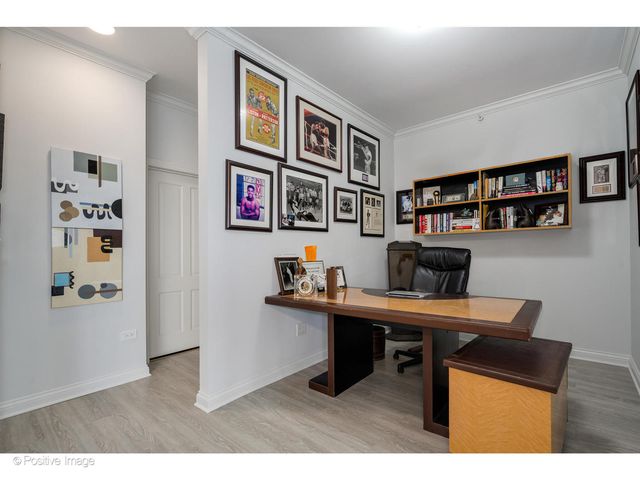 1201 S Prairie Avenue 2402, Chicago, IL 60605