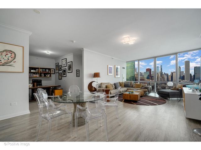 1201 S Prairie Avenue 2402, Chicago, IL 60605