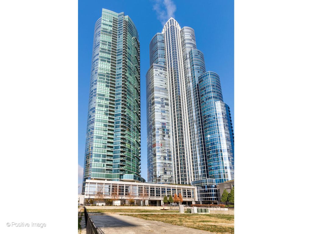1201 S Prairie Avenue 2402, Chicago, IL 60605