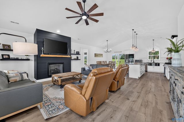 46 Hancock Branch Drive, Fayetteville, TN 37334