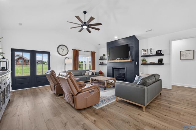 46 Hancock Branch Drive, Fayetteville, TN 37334