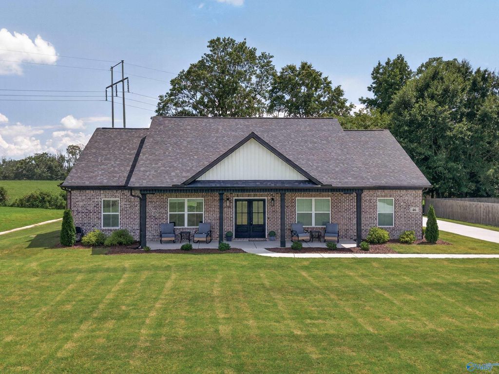 46 Hancock Branch Drive, Fayetteville, TN 37334
