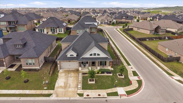1029 Wild Pecan LOOP, Buda, TX 78610