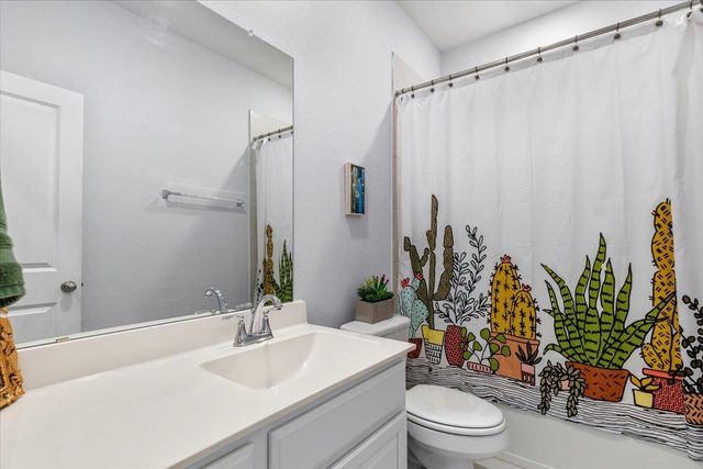 1029 Wild Pecan LOOP, Buda, TX 78610