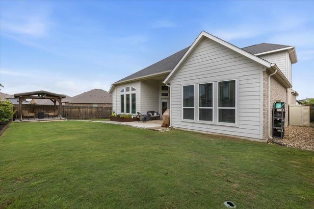 1029 Wild Pecan LOOP, Buda, TX 78610
