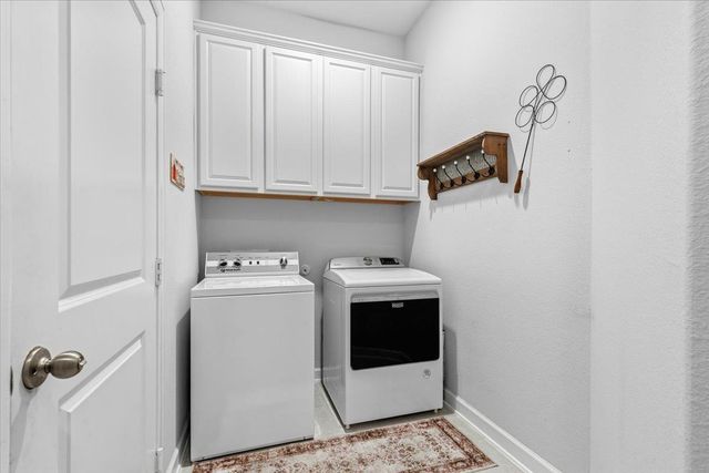 1029 Wild Pecan LOOP, Buda, TX 78610