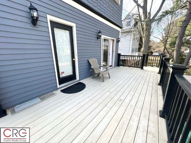 11 Jenison St. 1, Newton, MA 02460