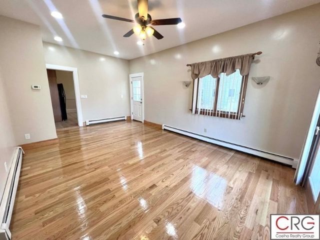 11 Jenison St. 1, Newton, MA 02460