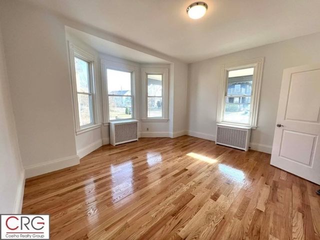 11 Jenison St. 1, Newton, MA 02460