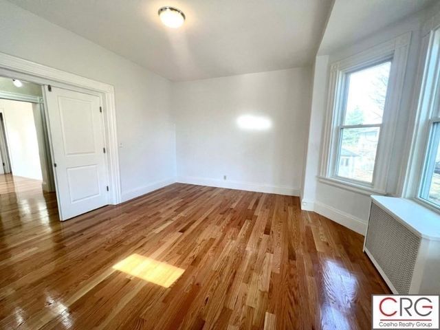 11 Jenison St. 1, Newton, MA 02460