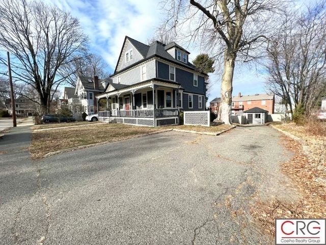 11 Jenison St. 1, Newton, MA 02460