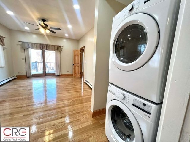 11 Jenison St. 1, Newton, MA 02460