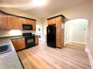 11 Jenison St. 1, Newton, MA 02460