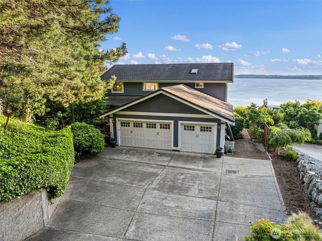 182 Bow Road, Fox Island, WA 98333