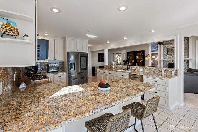 182 Bow Road, Fox Island, WA 98333