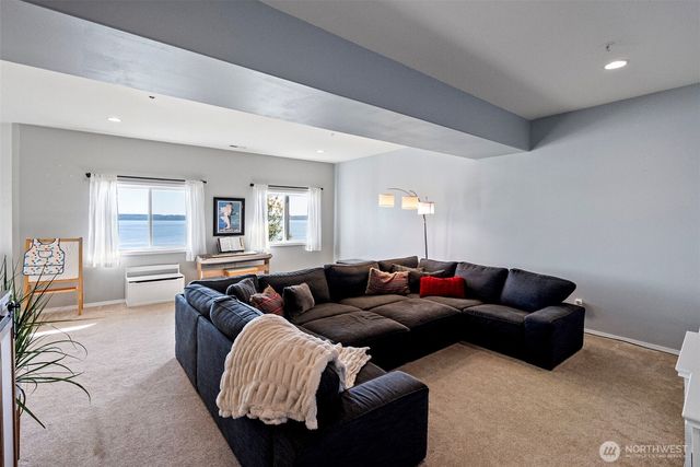 182 Bow Road, Fox Island, WA 98333