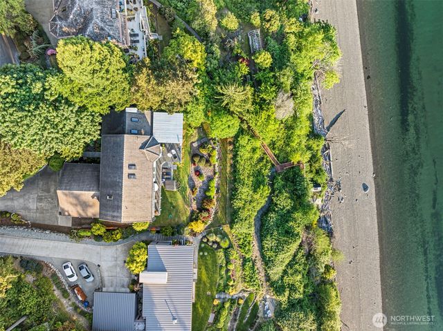 182 Bow Road, Fox Island, WA 98333