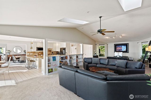 182 Bow Road, Fox Island, WA 98333