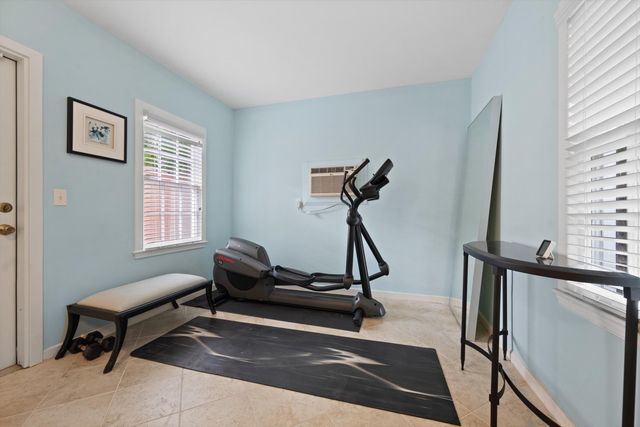 258 Pendleton Avenue, Palm Beach, FL 33480