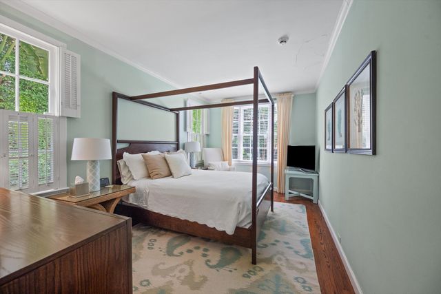 258 Pendleton Avenue, Palm Beach, FL 33480
