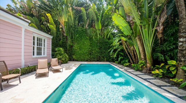 258 Pendleton Avenue, Palm Beach, FL 33480