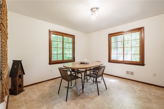 291 Whitney Road, Perinton, NY 14526